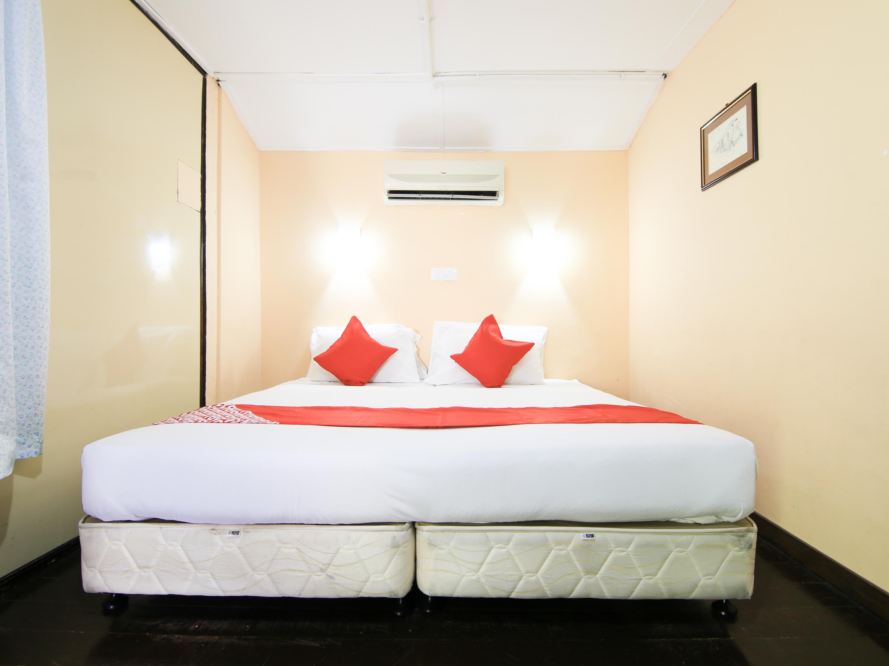 Ombak Inn Chalet Kampung Teluk Nipah Esterno foto
