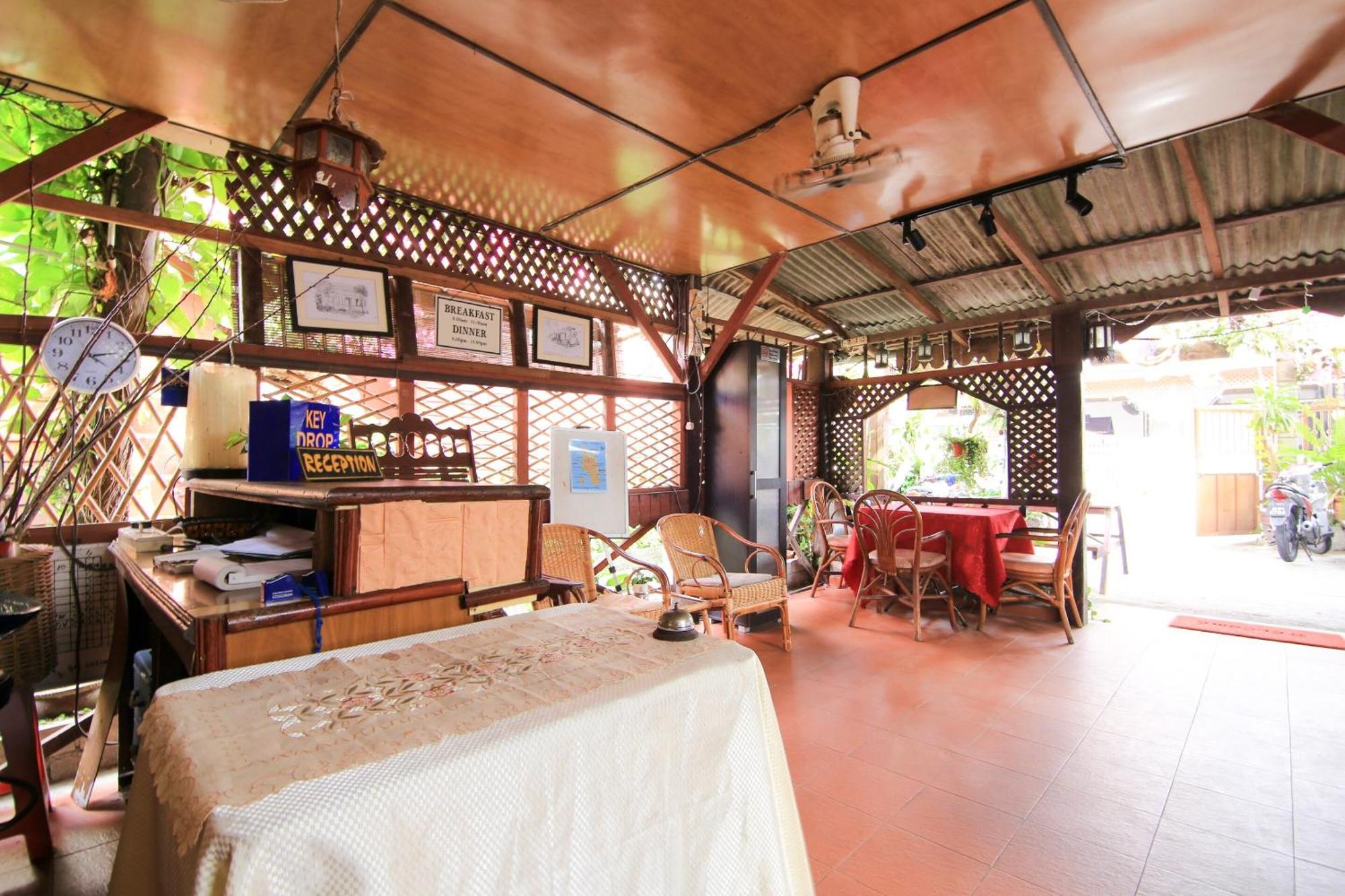 Ombak Inn Chalet Kampung Teluk Nipah Esterno foto