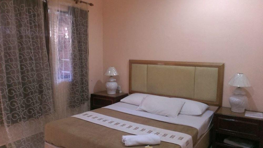 Ombak Inn Chalet Kampung Teluk Nipah Esterno foto